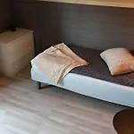 Koselig Hus Rett Ved Stranda,nydelig & Ferierende! Дом отдыха *