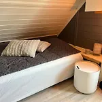 Koselig Hus Rett Ved Stranda,nydelig & Ferierende! Дом отдыха