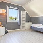 Дом отдыха Koselig Hus Rett Ved Stranda,nydelig & Ferierende! *