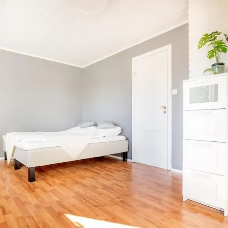 Koselig Hus Rett Ved Stranda,nydelig&ferierende! Feriehus