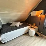 Koselig Hus Rett Ved Stranda,nydelig&ferierende! *